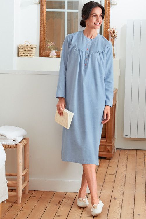 Vêtements Vêtements femme Pyjamas peignoirs et robes de chambre Chemises de nuit et hauts de pyjama Chemise de nuit en coton satiné 1950 